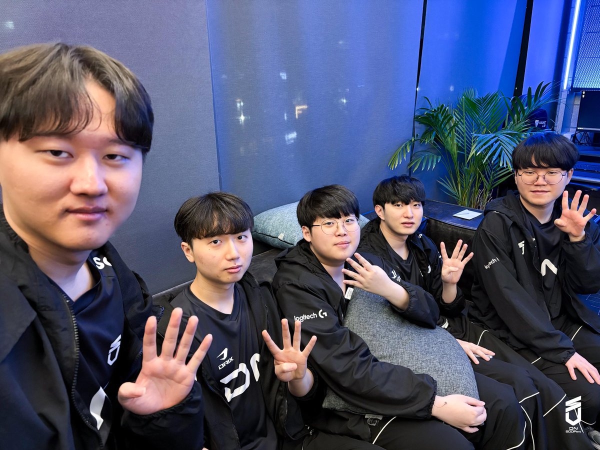 승리의 수퍼스📸

#STAYSHARP #DNS #DNSWIN