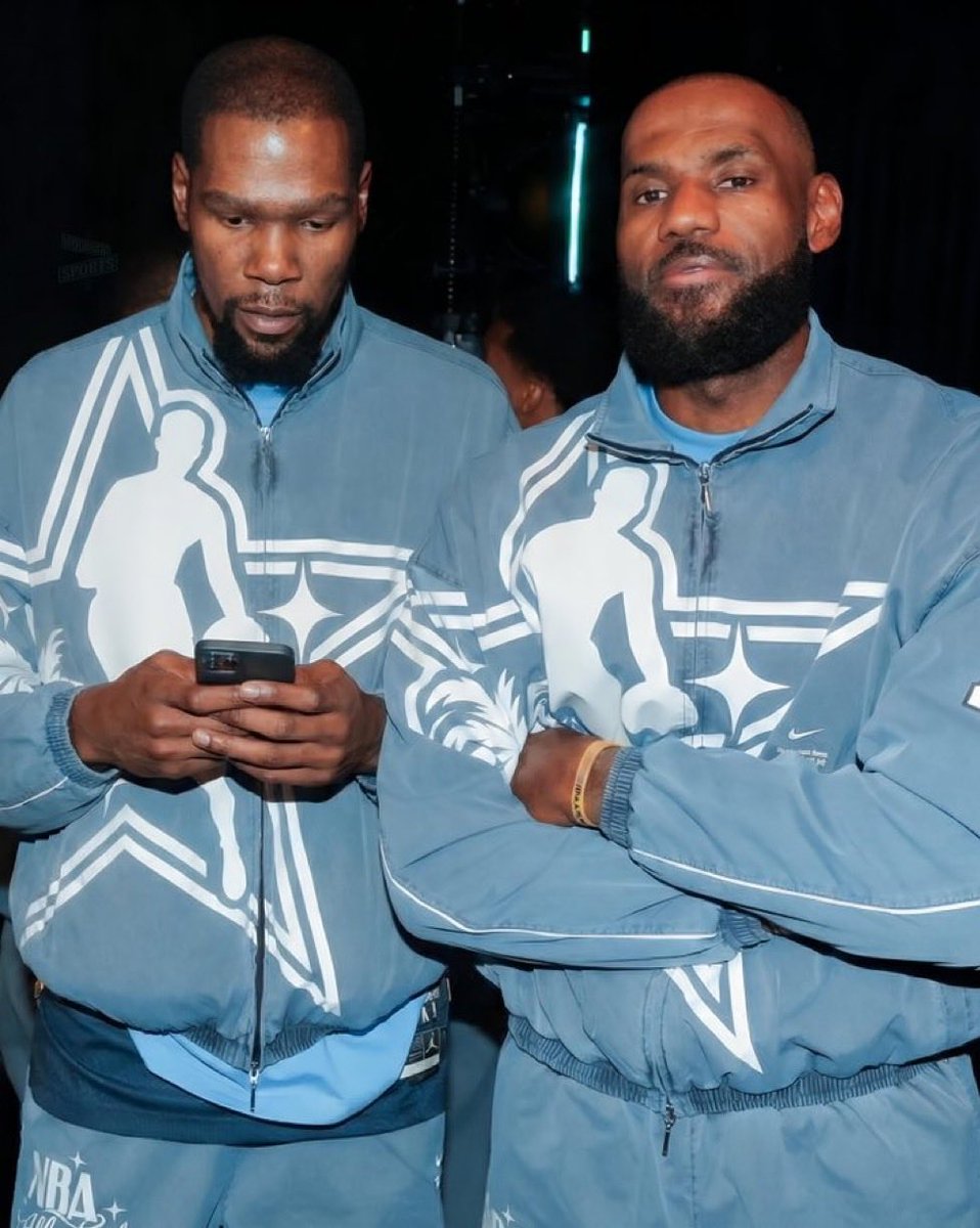 デュラントのツイッター裏垢が暴露された⁉️ 最近ケビン・デュラントだ