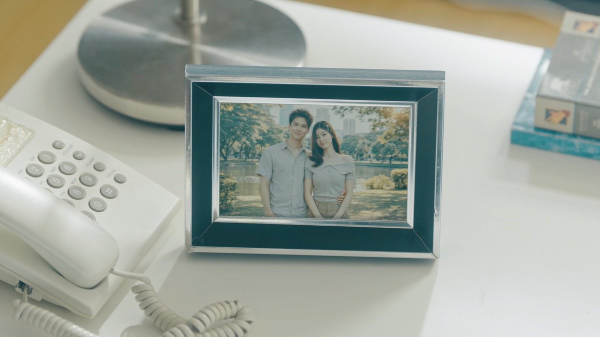 GMMTV's tweet photo. กรรมการอึ้ง!!! แฟนหมอพุฒิคือปุยฝ้าย!!!! 
#DareYouToDeathEP9 
@ChenRcj @dunknatachai @Flukejeee https://t.co/ia0oKiLrEu