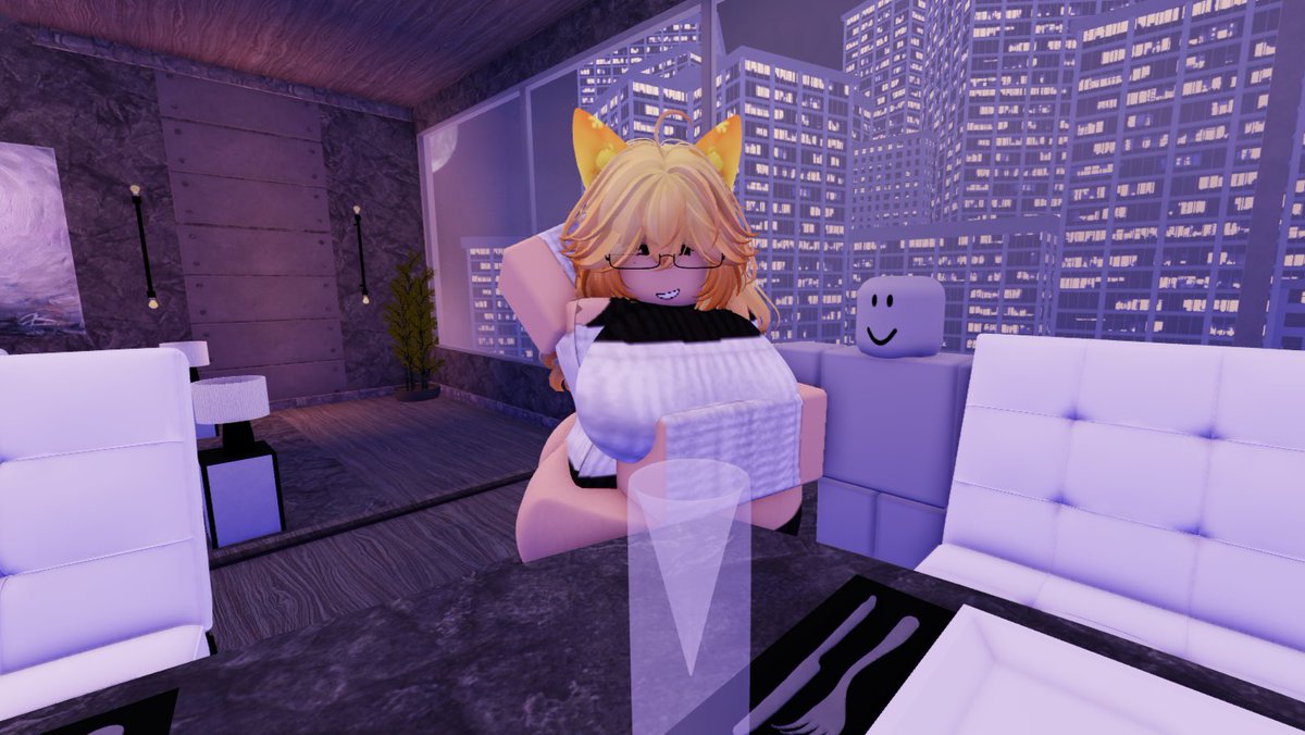 MoonlightRCondo's tweet photo. I'm a completely different person outside of work, you see~
เป็นคนละคนเลย หลังเลิกงาน~

#rr34 #rosex #robloxsex #robloxcondos #robloxcondo #robloxcondoth #robloxcondothailand https://t.co/FWYzx13vKQ