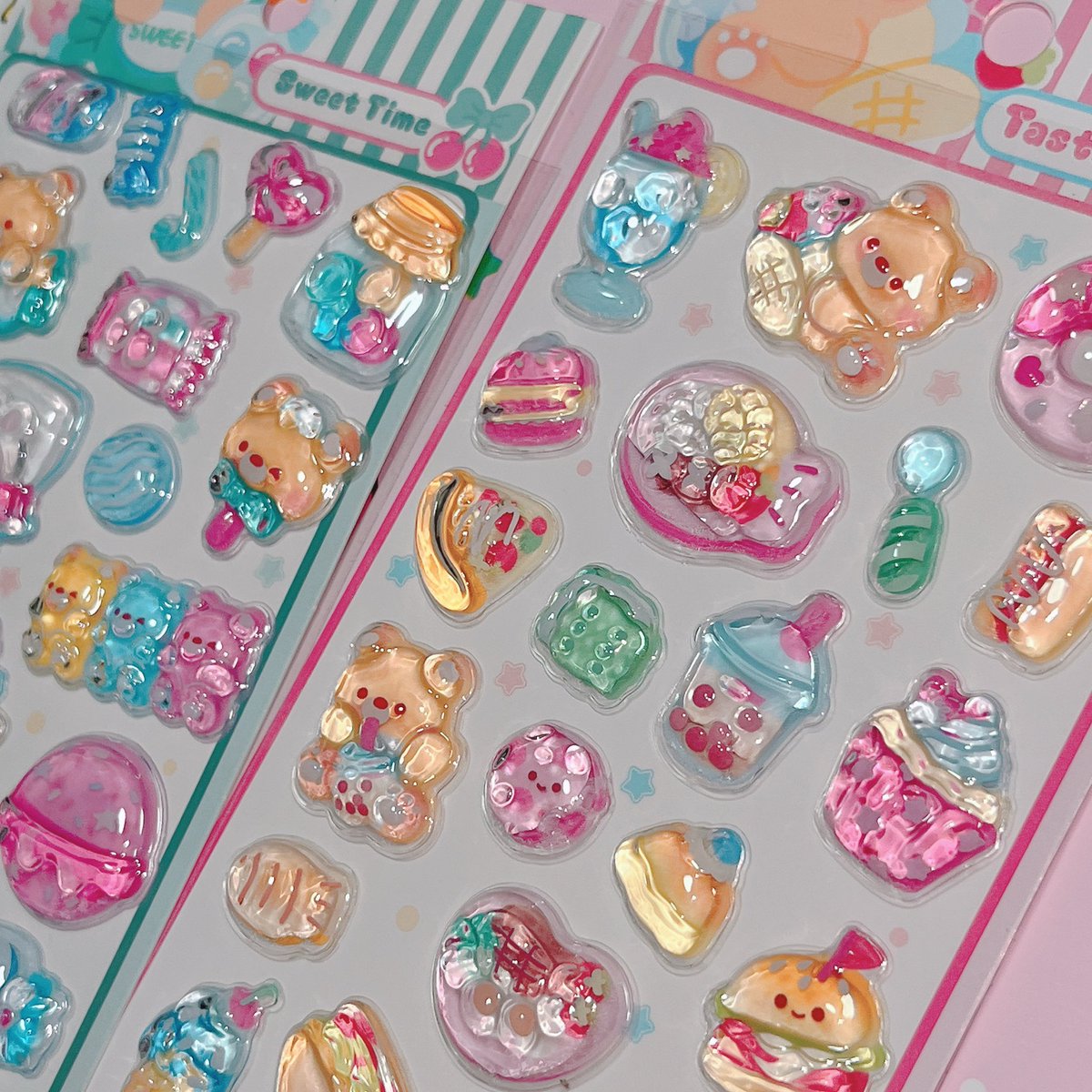 模造品は避けるように気をつけながら、海外のシールにもハマってる！しっかり立体でかわいい💖