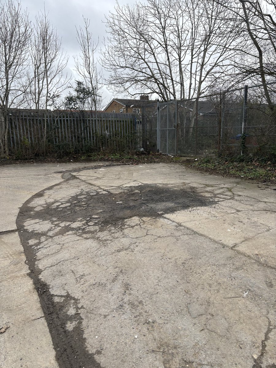 Jess Hobson tweet media