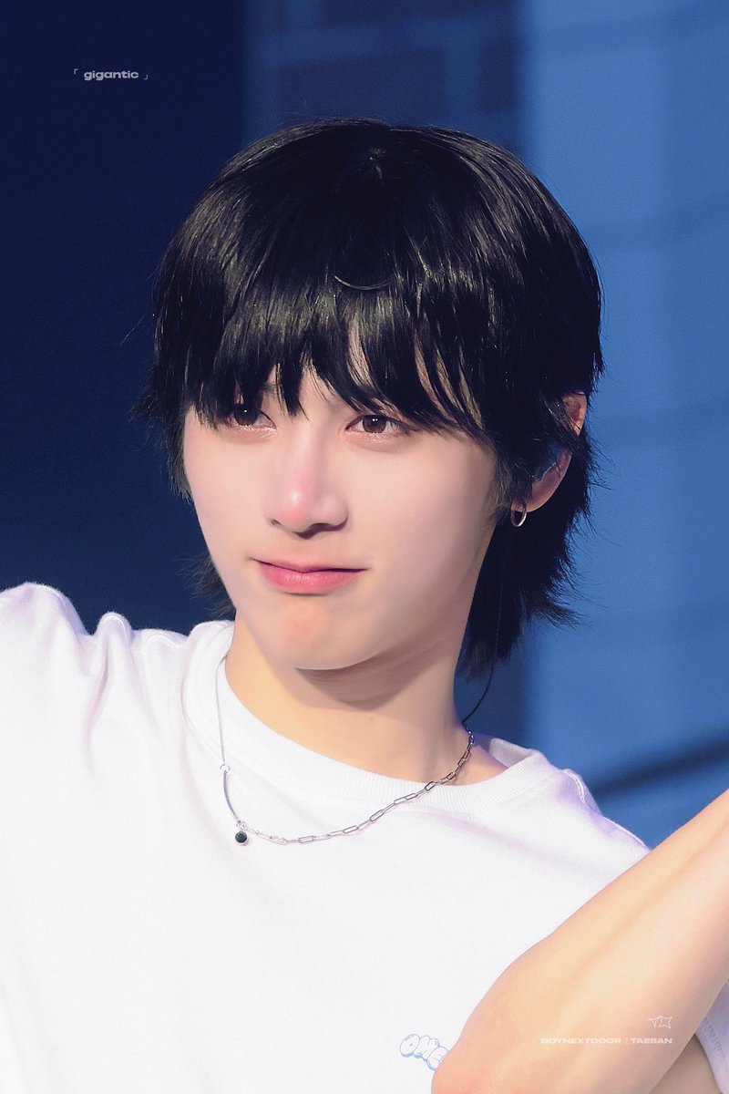 ᴅᴇᴡʏ(듀이..) tweet media
