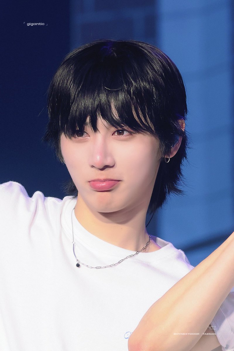 ᴅᴇᴡʏ(듀이..) tweet media