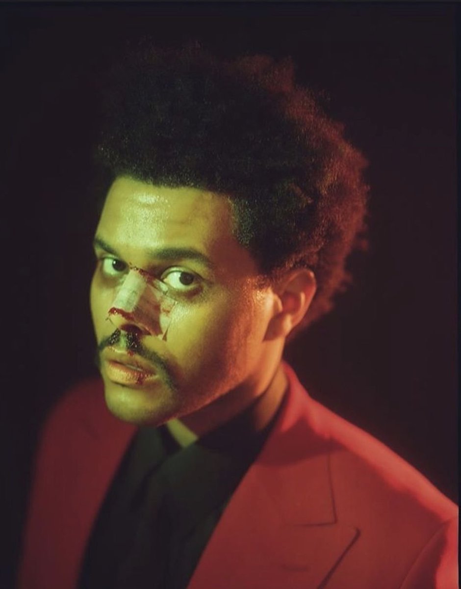 🎂 Il y a 6 ans jour pour jour, The Weeknd dévoilait son titre "After Hours", troisième single de l'album du même nom. 🩸

➡️ La veille, il révélait la cover officielle du projet ainsi que sa date de sortie, et en profitait pour annoncer la position des trois premiers singles sur