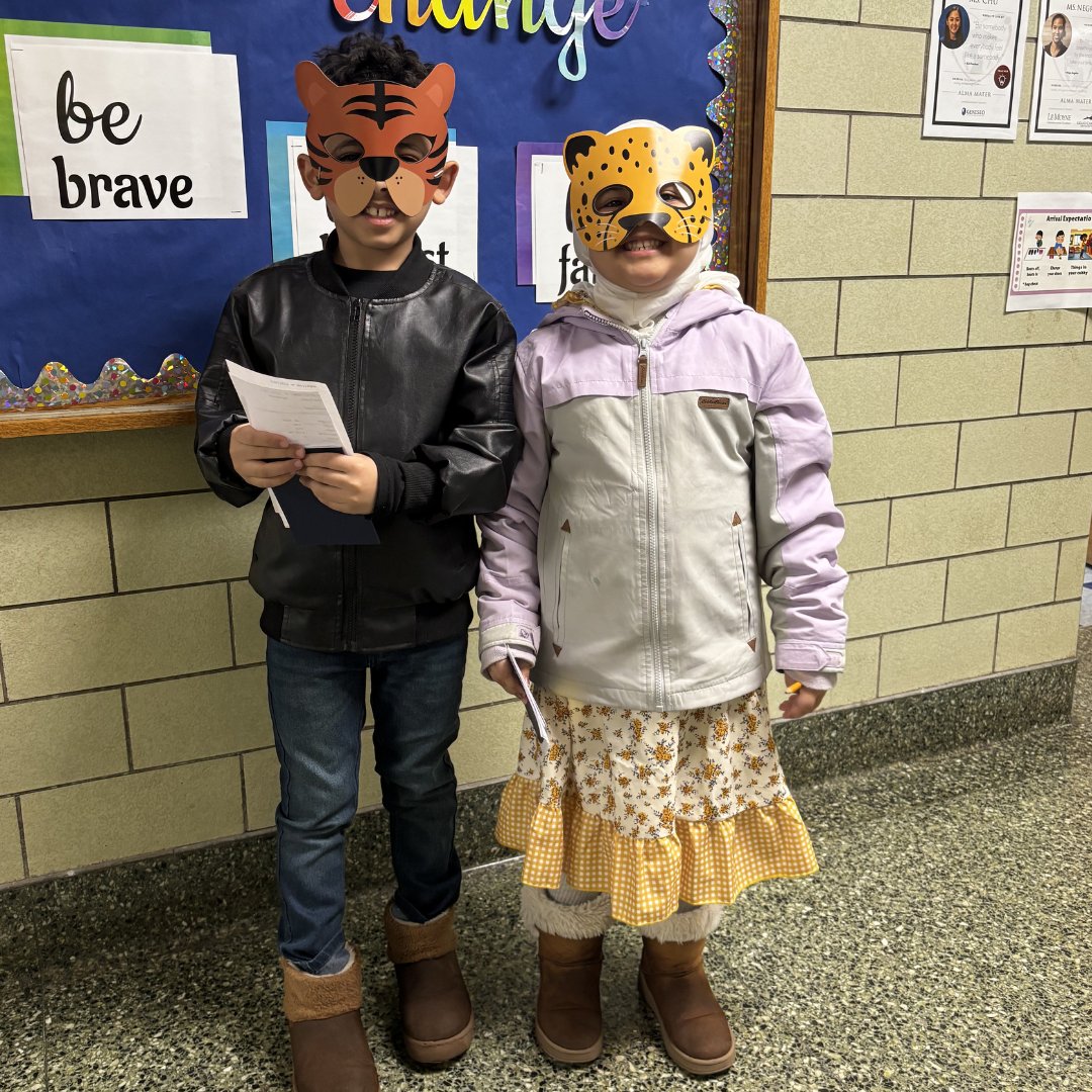 SyracuseAcademy's tweet photo. #SASCS Elementary families βtook flightβ for a math adventure around the world!
#SASAtoms & their families played interactive games, built pyramids, and explored new countries through hands-on math funβmany even wore attire celebrating their cultural heritage! π
@CharterEmpire https://t.co/PeQgCn84Kp