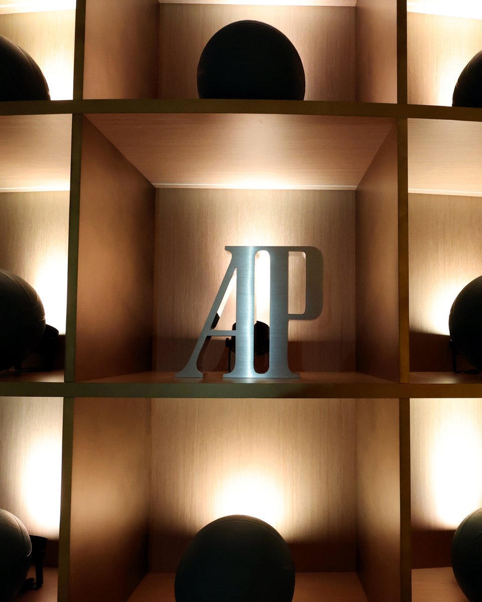 Audemars Piguet tweet media