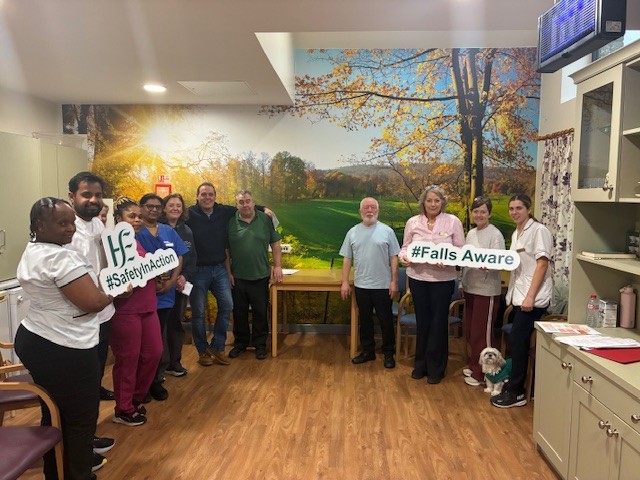 CNMESligo's tweet photo. Falls simulation & microteaching in Ballinamore Nursing Unit yesterday. Strong teamwork, practical scenarios, and excellent engagement. Blossom, the resident support dog, supervised closely 🐾 – no falls, plenty of smiles #education #fallsaware https://t.co/ak4MyEGlqL