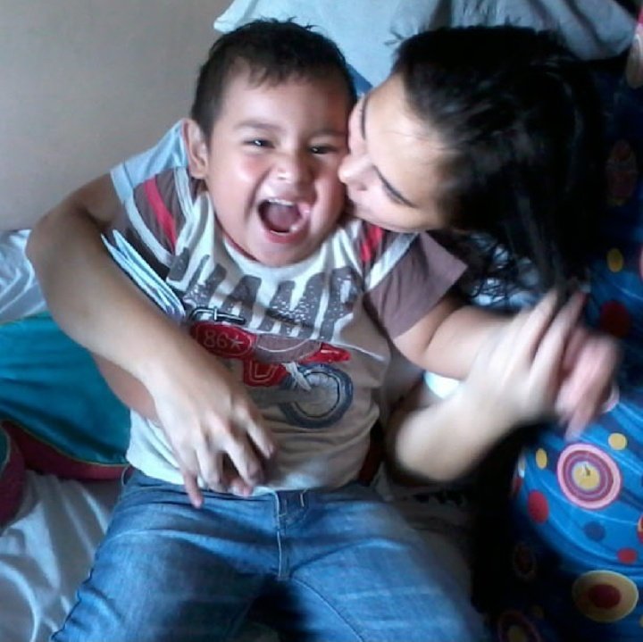 Salamat po Tita Jem sa pagpaypay sa cute na Chamuymuy na ito kapag brownout para hindi siya lapitan ng lamok at mainitan. Moymoy appreciates all of your sacrifices po, now that he got to experience those long hours para magpaypay sa mga HMs.♡
BBS HEATH
#PBBCollab20WorthThePaypay