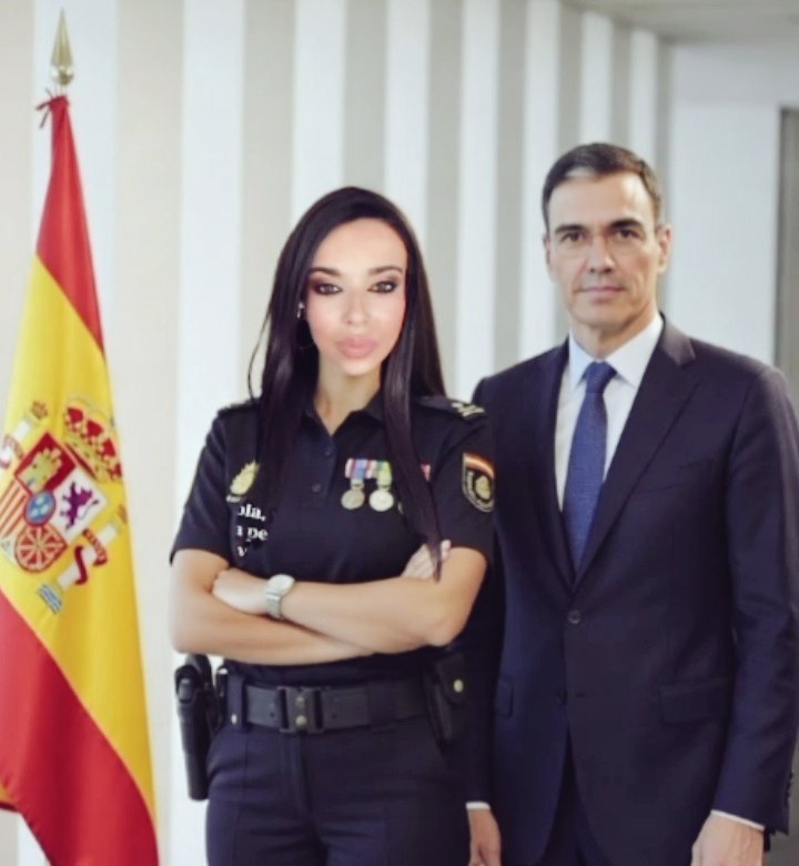 🎖️Pedro Sánchez me ha nombrado nueva DAO de la <a href="/policia/">Policía Nacional</a> por mis méritos en Televisión. Jodete <a href="/vitoquiles/">Vito Quiles 🇪🇸</a>