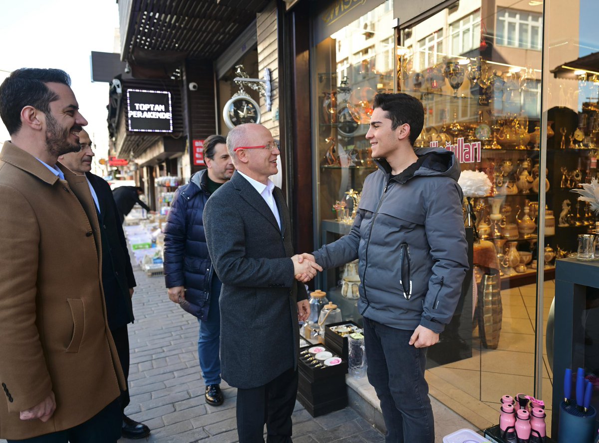 İl Başkanımız Sayın Davut Gürkan, Ramazan bereketi yaşayan çarşı esnafımızı ziyaret ederek hayırlı işler dileklerini iletti.

<a href="/davutgurkan/">Davut Gürkan</a> 
<a href="/kurtulus_adnan/">Adnan Kurtuluş</a>