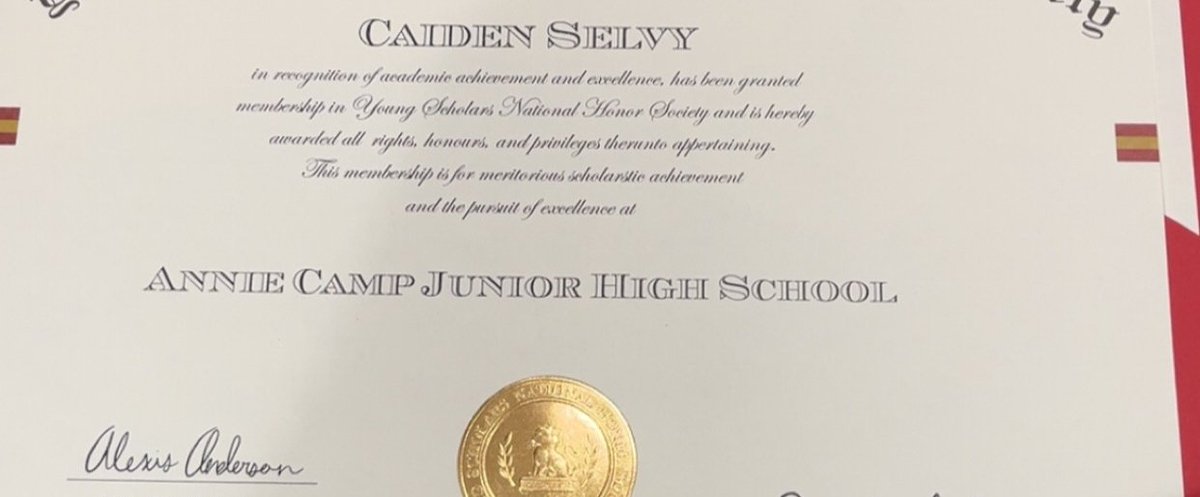 SelvySzn tweet media