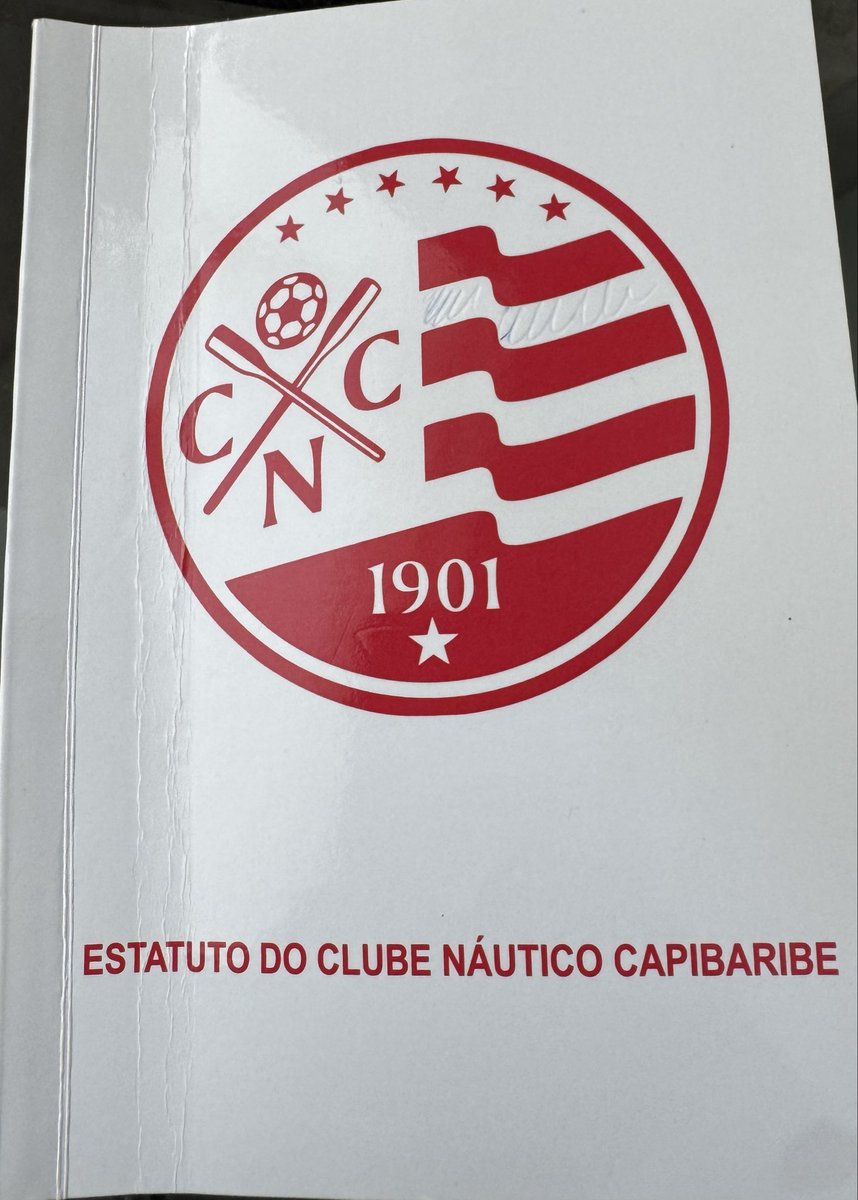 Grande <a href="/BrunoMouraBeck1/">Bruno Becker</a> , meu caro! Me passa teu CEP que vou te enviar de presente o Estatuto do <a href="/nauticope/">Náutico</a> — edição de cabeceira, viu?

Fevereiro já deu adeus e o orçamento ainda está no mundo da lua <a href="/CD_Nautico/">ConselhoDeliberativoCNC</a> ? Se a coisa estiver apertada por aí, abro uma exceção na agenda e