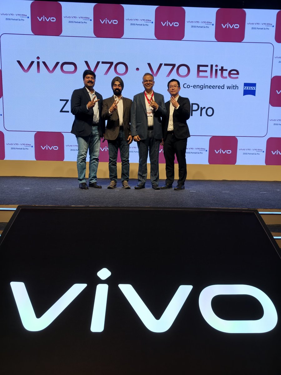 AimraIndia's tweet photo. A proud moment for the Indian retail fraternity at the National launch! 🇮🇳 @AimraIndia Chairman Mr. @LakhyaniKailash unveil the all-new #vivov70 & #V70Elite from the main stage in Delhi today. 🚀

​As The No. 1 Consumers trusted Brand in India, @Vivo_India has always been a Mainline Retailers friendly brand available across india. 🤝 Why wait? Head to your nearest store today for live demo's for touch and feel, and experience the power of the ZEISS camera and 6,500mAh battery for yourself! 🔋📸
​
#VivoV70Series #VivoV70 #VivoV70Elite #NationalLaunch #AIMRA #KailashLakhyani #No1TrustedBrand #MainlineRetail #TouchAndFeel #VivoIndia #SmartphoneLaunch #MakeInIndia

@arvinderkhurana @np0509