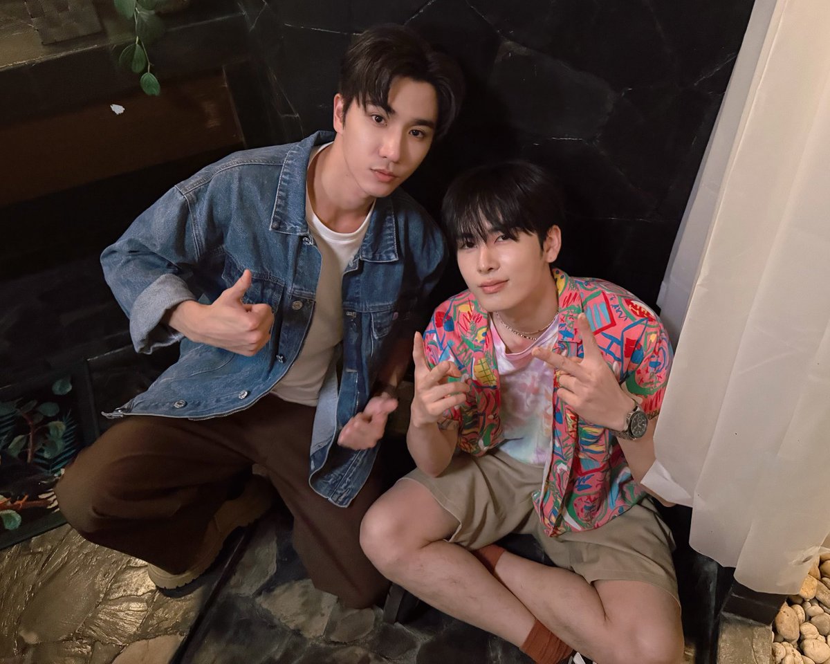 TrendforPerth's tweet image. คุณครูหล่อน่ารักจังเลยค้าบ 😎🥳

#LoveYouTeacherSeriesQ27
#LoveYouTeacherSeries

#PerthSanta #เพิร์ธแซนต้า
#PerthTanapon #KDPPE #Santapp