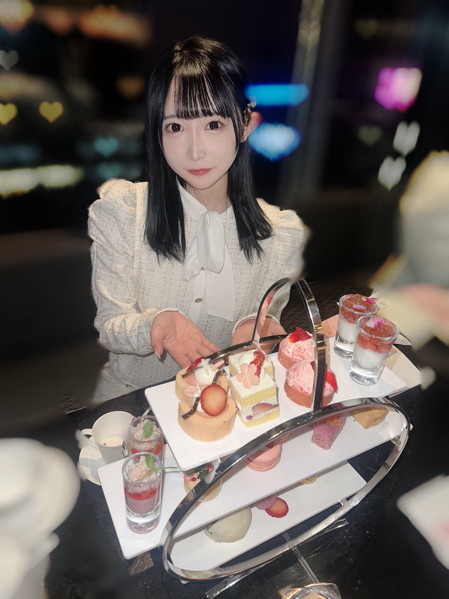 kourogichan's tweet photo. アフタヌーンティー🫖いてきた🩷 https://t.co/s3dMioFaCg