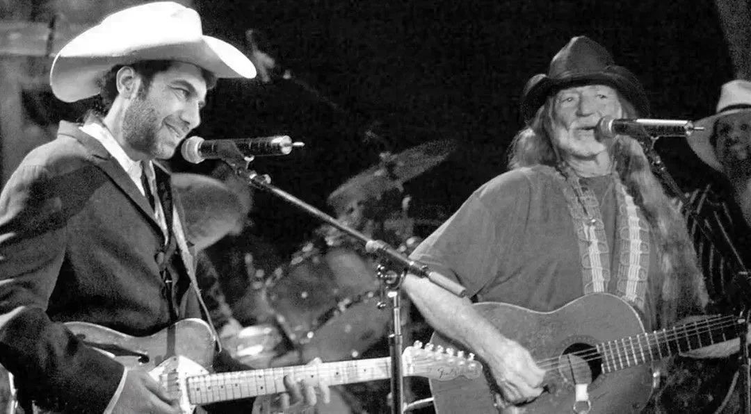 Commissioned work - "Blended with Willie on Stage" 
buff.ly/3jTJPSc 
#personalgift #uniquegifts #gifts #printed #personalisedgifts #personalisedgift #wallart #decor #holidaygifts