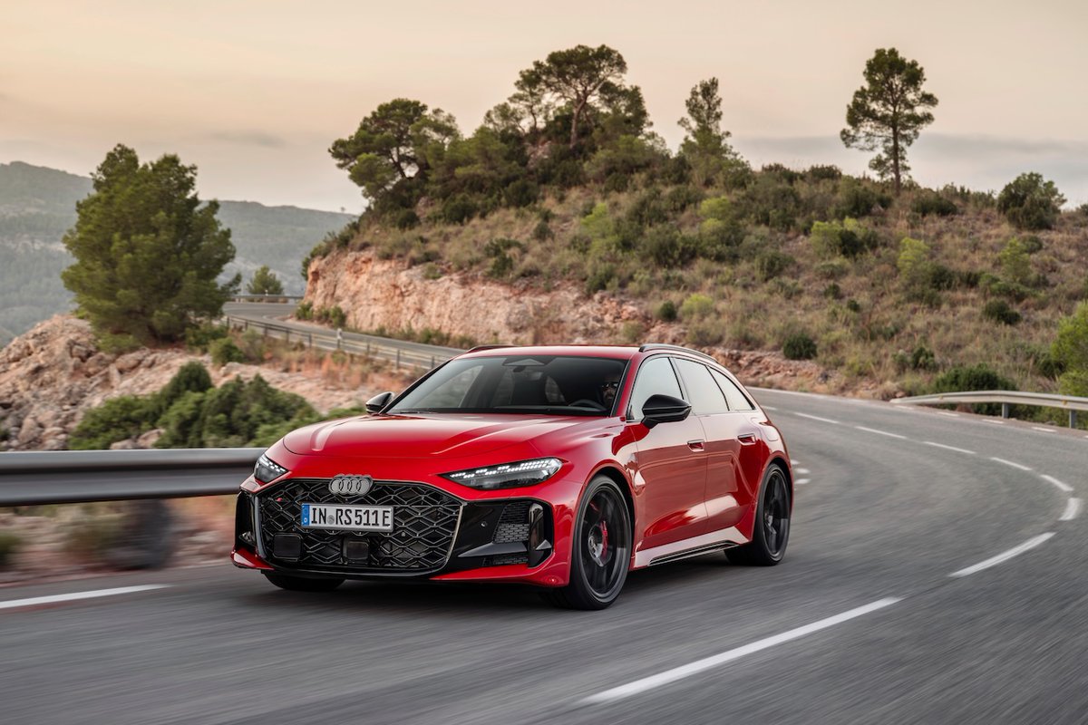 Audi RS 5 2026 : Hybride rechargeable et d’une puissance cumulée de 639 ch - Lire sur auto-mag.fr/actualites/aud… <a href="/AudiFrance/">Audi France</a> <a href="/AudiOfficial/">Audi</a> <a href="/audisport/">Audi Sport</a>