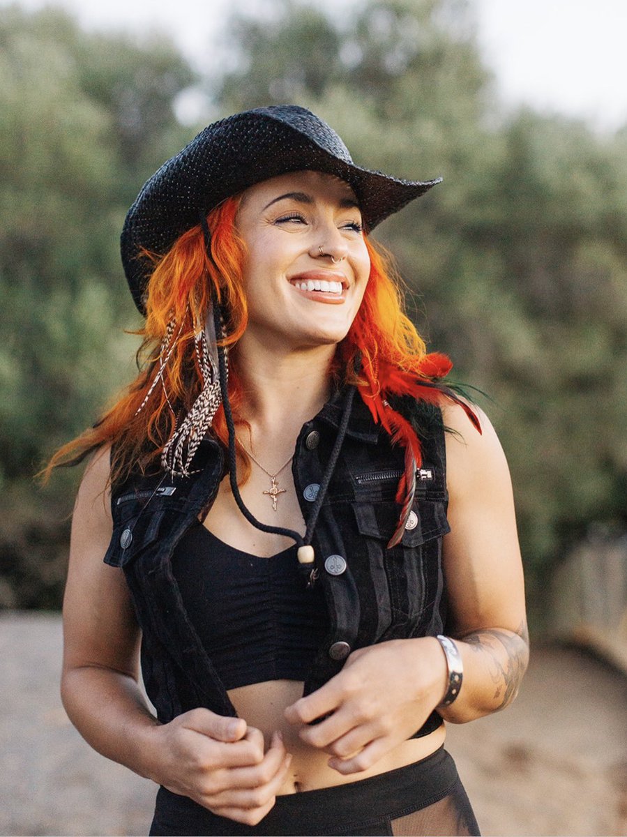 Cara Maria Sorbello (Fresh Meat 2)