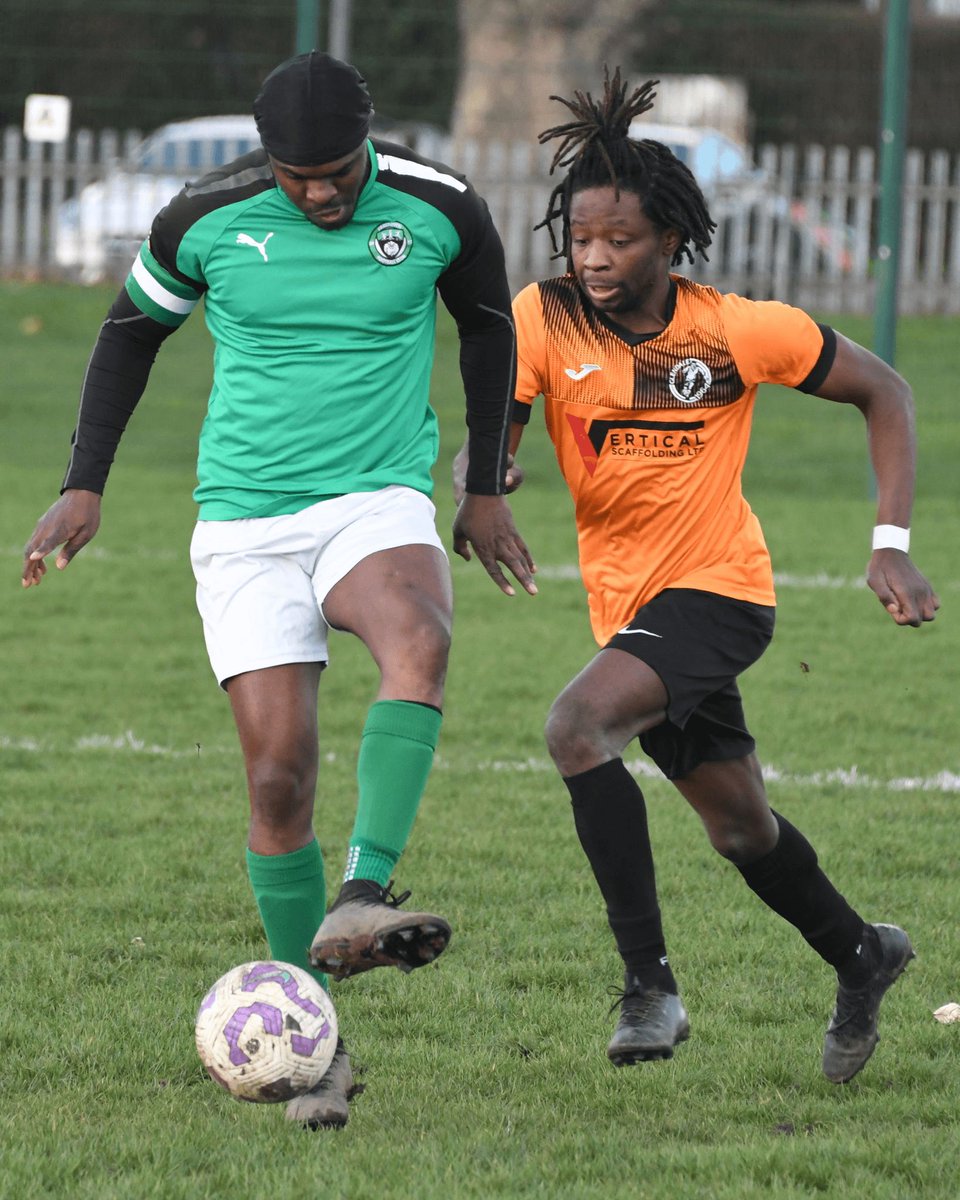 EssexAllianceFL's tweet photo. 𝙈𝘼𝙏𝘾𝙃 𝙋𝙃𝙊𝙏𝙊𝙎 📸

Snaps from last weekend's #EAL Division Two Cup tie between @Fr3etown &amp; @GlendaleFC_ now available on Flickr

𝘍𝘶𝘭𝘭 𝘎𝘢𝘭𝘭𝘦𝘳𝘺 ➡ https://t.co/xQpwg9a8f0 https://t.co/IQQCI3Kj4l