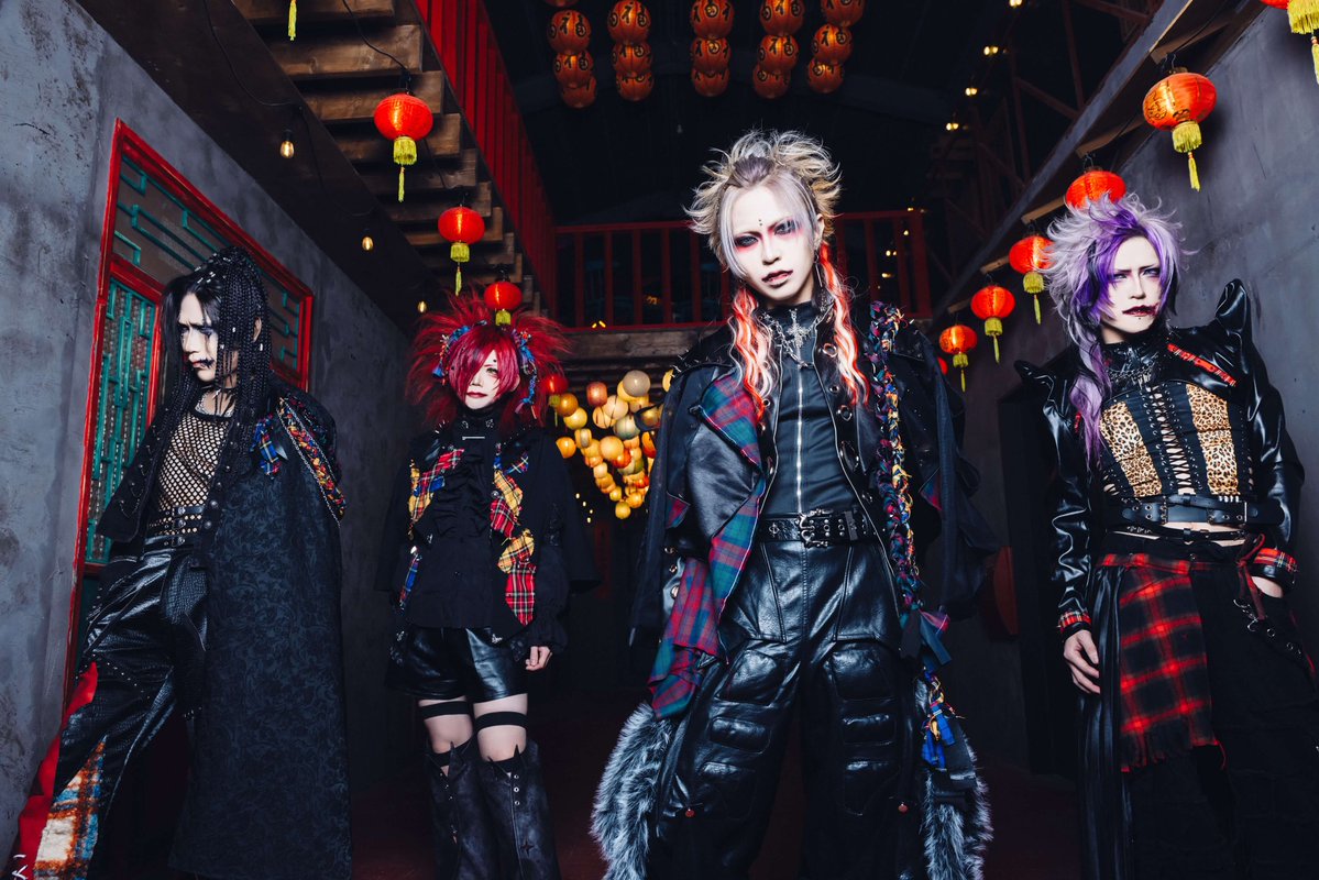 Z CLEAR new look @Z_C_OFFICIAL @Z_C_AKIRA @Z_C_MIYAKO @Z_C_TOMMY
