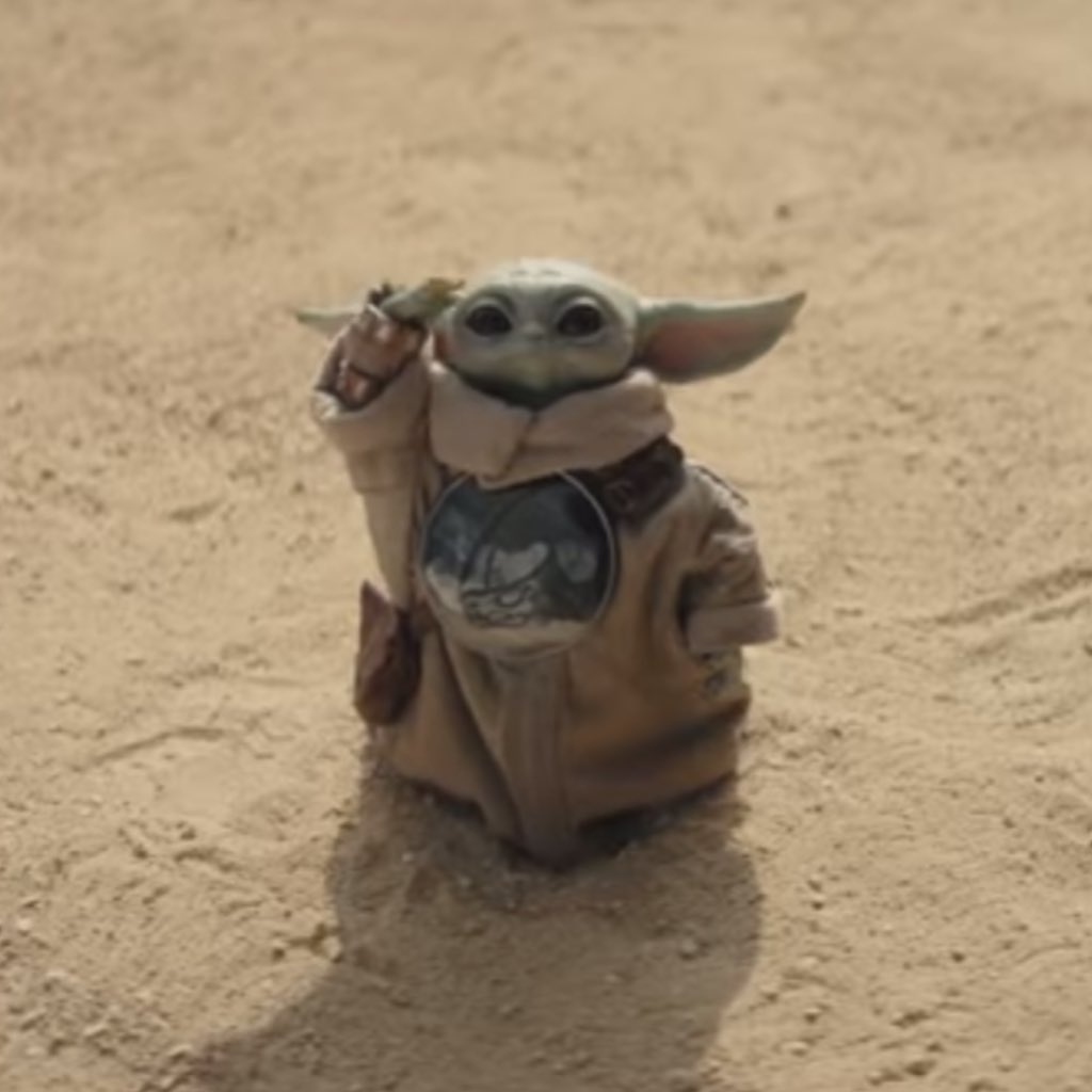 the line about Grogu outliving Djarin is one hundred percent a lead up to him wanting to spend as much time with Grogu without the helmet I just know it Apostate Din come home