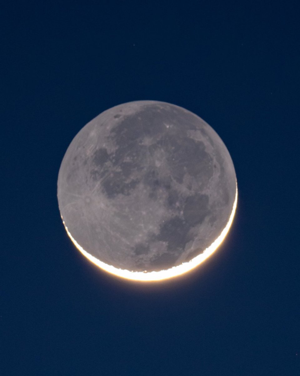 M1ONLOVER's tweet image. Tonight’s Moon