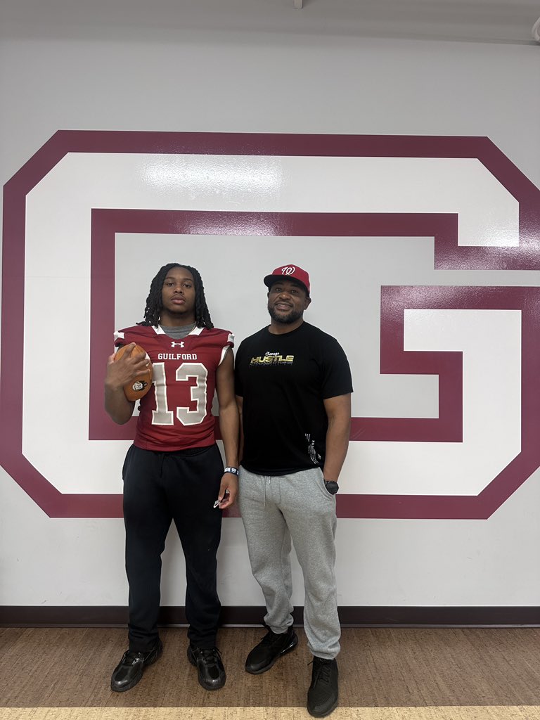 ShannonBlake50's tweet photo. Had a great day visit At Guilford College thanks to @_CoachKJones. Beyond blessed to receive my 5th offer. @GuilfordFB @CoachB46458203 @MHSCoachWilson @MHSBlueDevilsFB @raisethebar_ad https://t.co/exgjYW6B7E