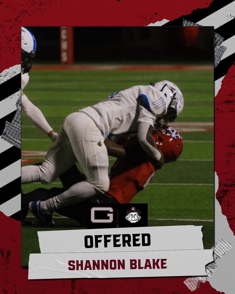 ShannonBlake50's tweet photo. Had a great day visit At Guilford College thanks to @_CoachKJones. Beyond blessed to receive my 5th offer. @GuilfordFB @CoachB46458203 @MHSCoachWilson @MHSBlueDevilsFB @raisethebar_ad https://t.co/exgjYW6B7E