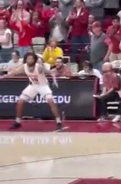 nate_oatsb's tweet image. #DAWG #95