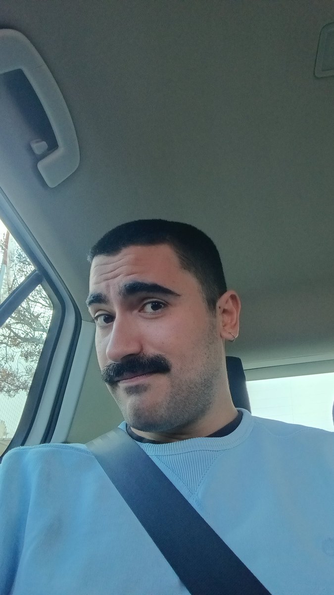 notalone1998's tweet photo. The face ////////////////// the big wet uncut cock https://t.co/NCfVNeYrqA