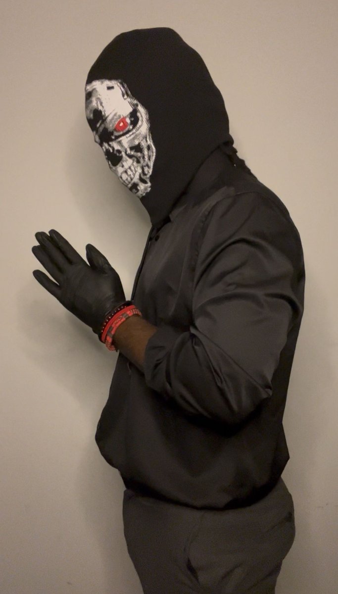 Lord Theta tweet media