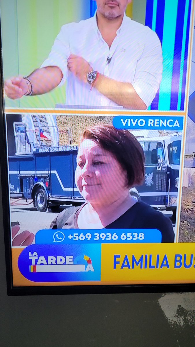 Esta buscando a su hijo, estaba en el lugar de la explosión hoy en #Renca y no sabe de él, pero reconocieron el vehiculo en una imagen.
Su hijo se llama ANDRÉS JESÚS ARROYO MONTECINOS
Ayudemos a compartir!
#redsaludsantiago #mutualdeseguridad #hospitalfelixbulnes #CHVNoticias