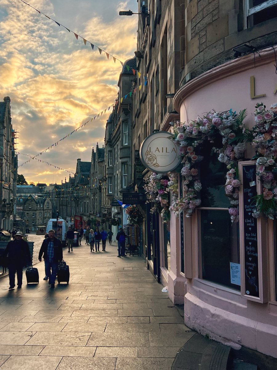 CharmOfCulture's tweet image. The Edinburgh posting will continue 🏴󠁧󠁢󠁳󠁣󠁴󠁿