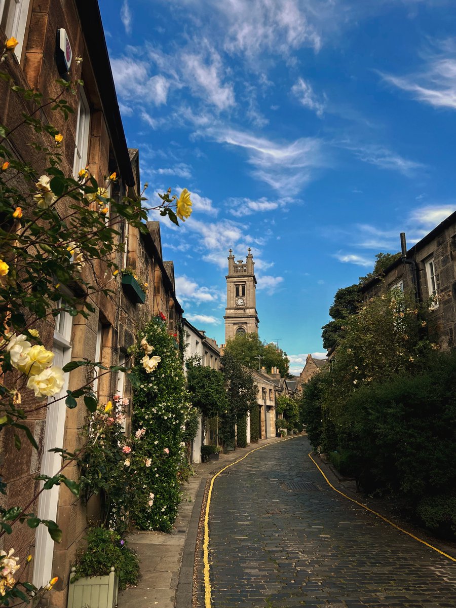 CharmOfCulture's tweet image. The Edinburgh posting will continue 🏴󠁧󠁢󠁳󠁣󠁴󠁿