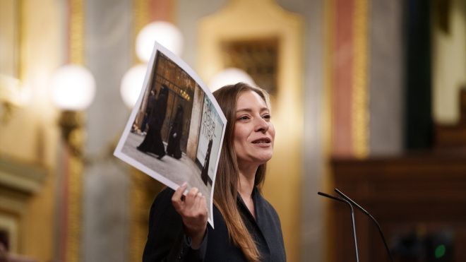 Hablar sobre el burka como demócratas buff.ly/ZgFRjwZ