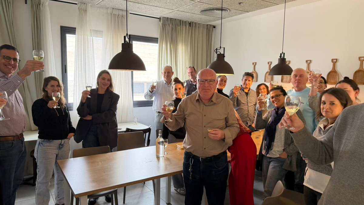 scinai's tweet photo. Welcoming the @RecipharmAB  Israel team into @scinai  - discussing exciting new growth opportunities ahead. 🚀$SCNI #StrongerTogether #GrowthJourney #NewBeginnings @ReichmanAmir https://t.co/Hux2hrOFRZ