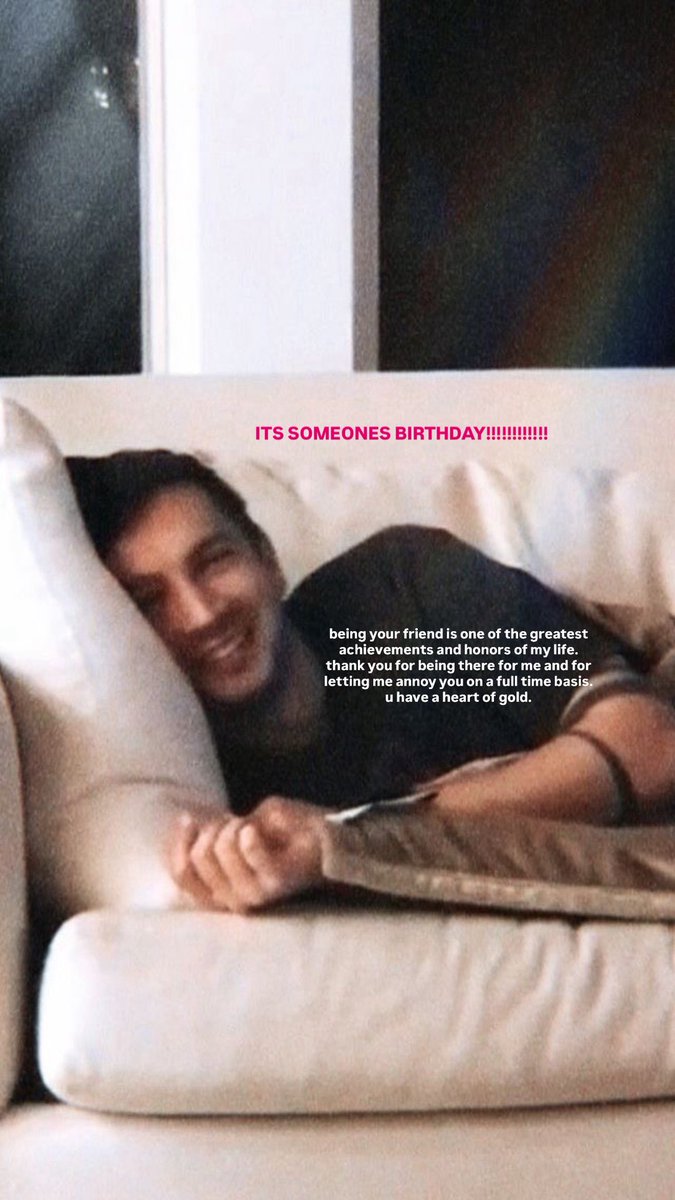 gracefulpoets's tweet photo. Stevie added to their story! https://t.co/lHaySRVapU