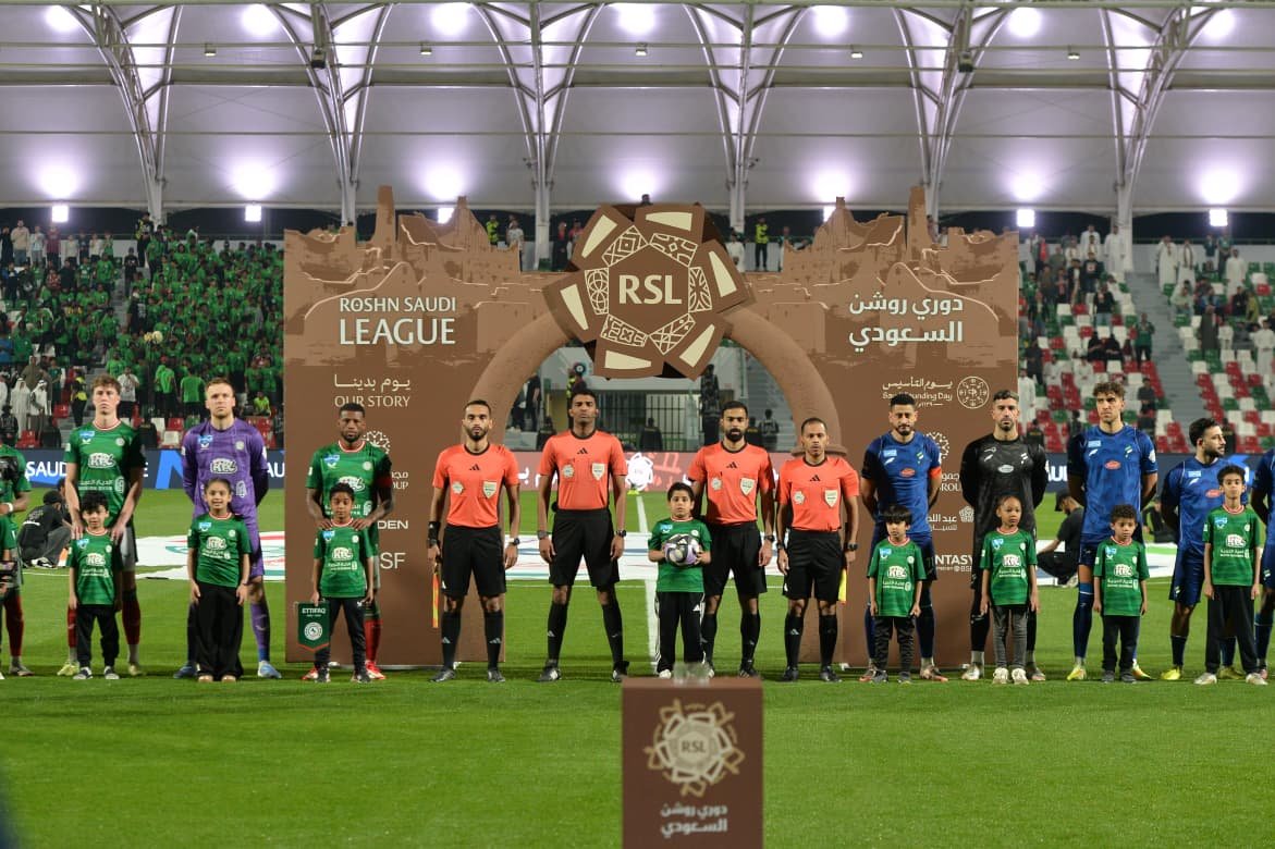 SPA_Spor's tweet photo. الشوط الأول من مواجهة الاتفاق والفتح، ضمن الجولة الـ (23) "جولة يوم التأسيس" من الدوري السعودي للمحترفين.
#واس https://t.co/Olp6a4ayZ1
