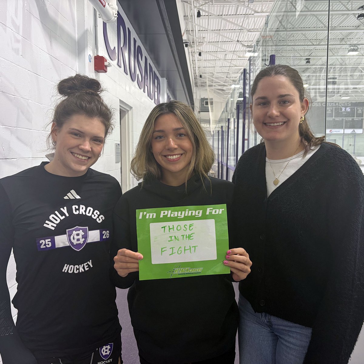 Holy Cross Women's Hockey tweet media