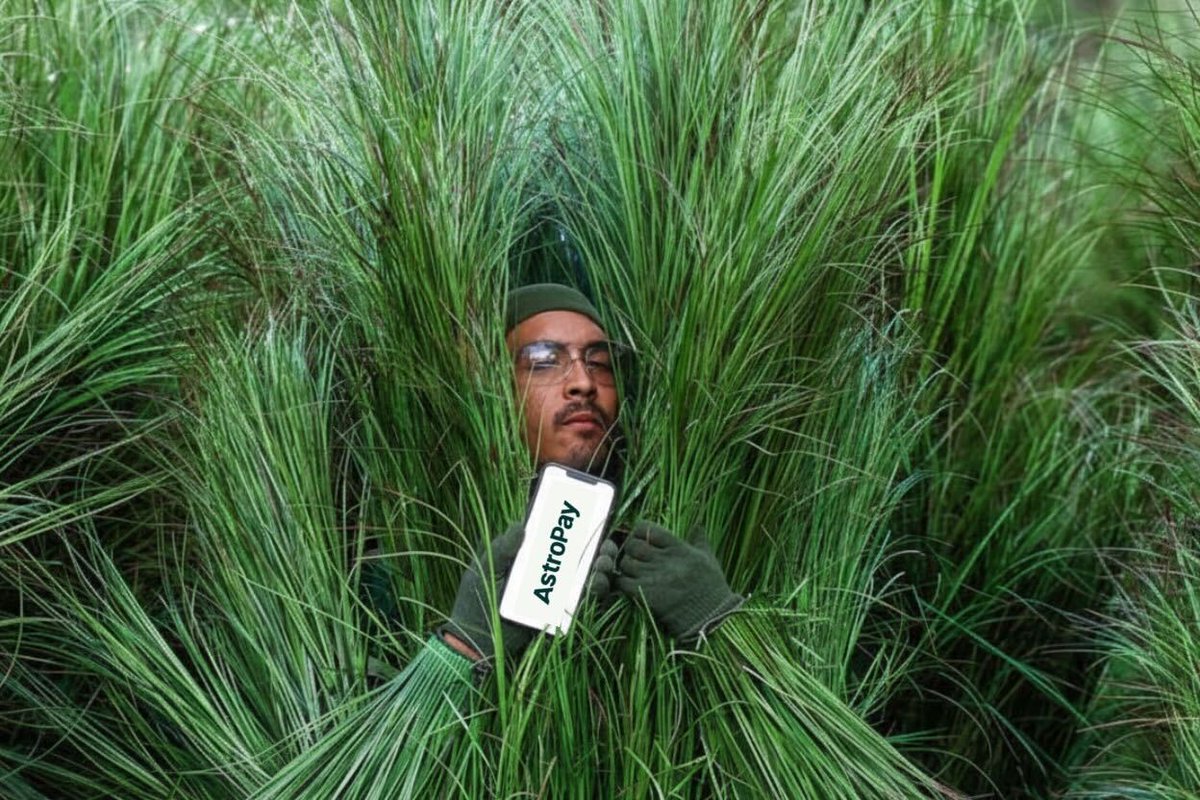 AstroPay tweet media