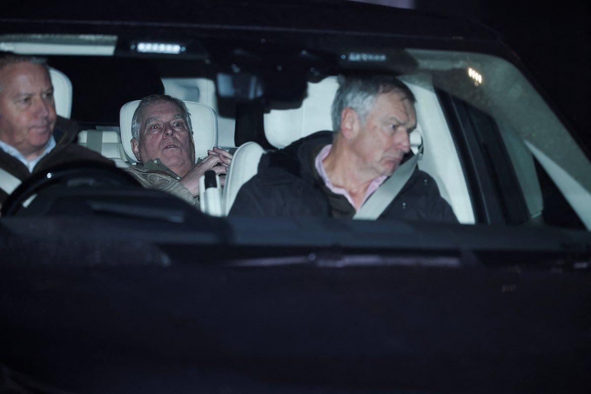 EddDracott's tweet photo. Credit to Reuters’ @philnoble1 - that is a remarkable shot https://t.co/scjA08WXpE