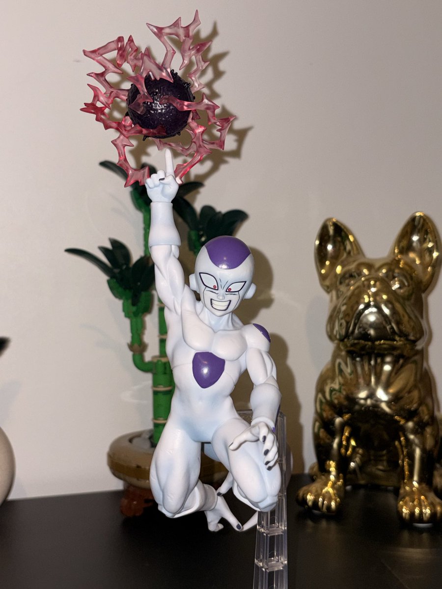 Marcharian tweet media