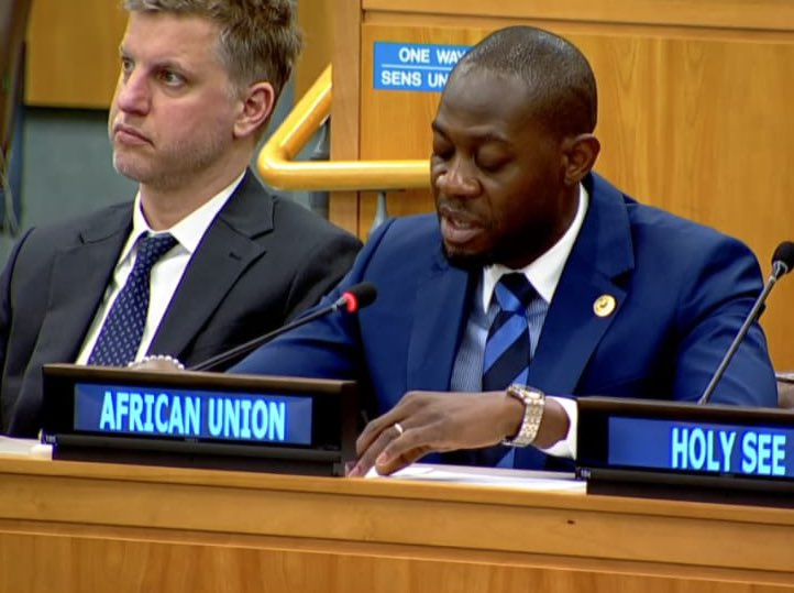 AfricanUnionUN's tweet photo. At the General Debate of the UN Special Committee on Peacekeeping Operations (C-34), the @AfricanUnionUN underscored the imperative of aligning mandates with realities on the ground, noting that mandate limitations, restrictive rules of engagement, and the liquidity crisis are constraining peace operations. The @AfricanUnionUN called for the ongoing review of peace operations to fully reflect these challenges.

The AU reaffirmed the relevance of its 2021 Peace Support Operations Doctrine, the framework established under #UNSCR2719, and the MoU between the AU and RECs/RMs on the utilisation of the #ASF adopted by the 39th AU Assembly, urging the #UNSC to exercise the necessary political will to activate agreed financing arrangements in support of AU-led #PSOs. The AU further emphasized the need for fit-for-purpose peace operations that advance the #WPS and #YPS agendas, while integrating #Climate, Peace & Security considerations.
