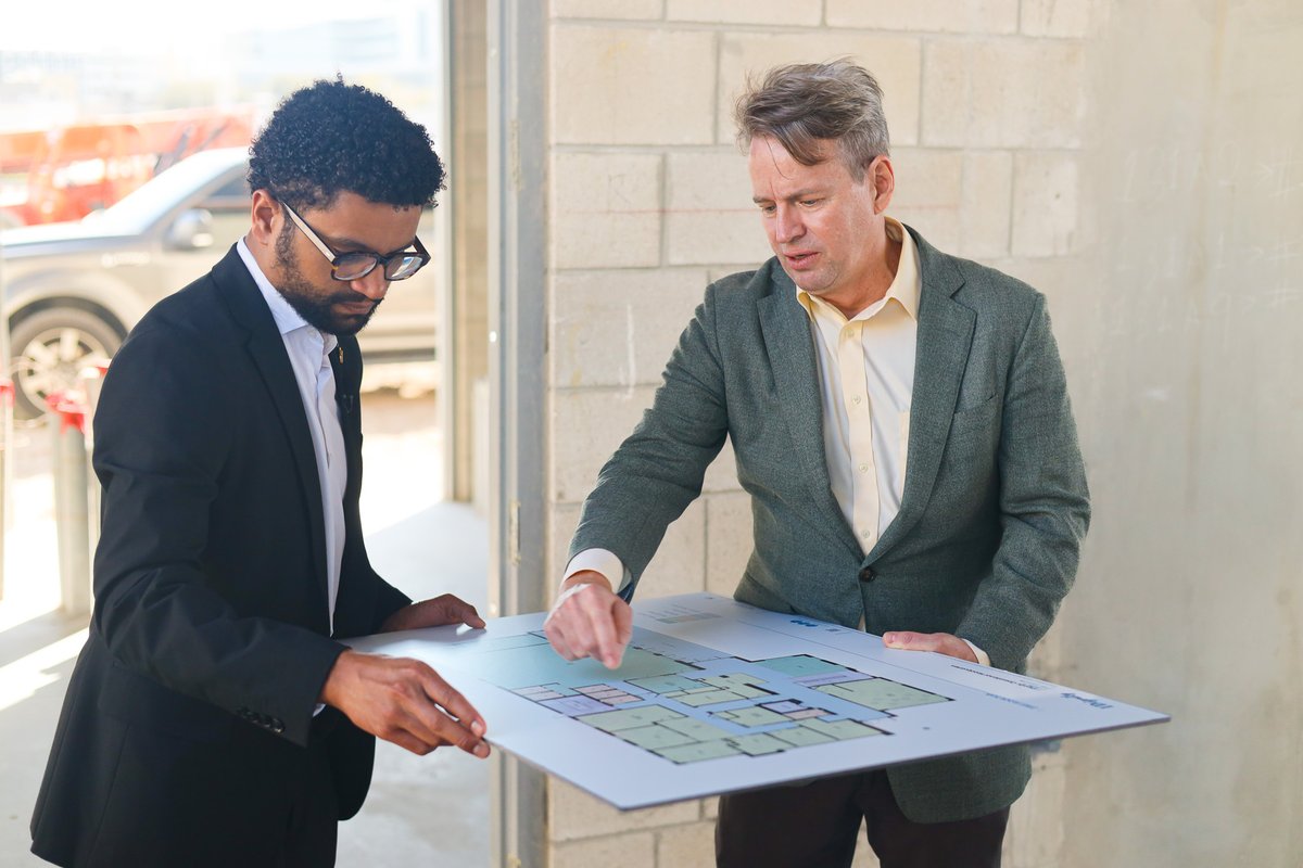 IDignity tweet media