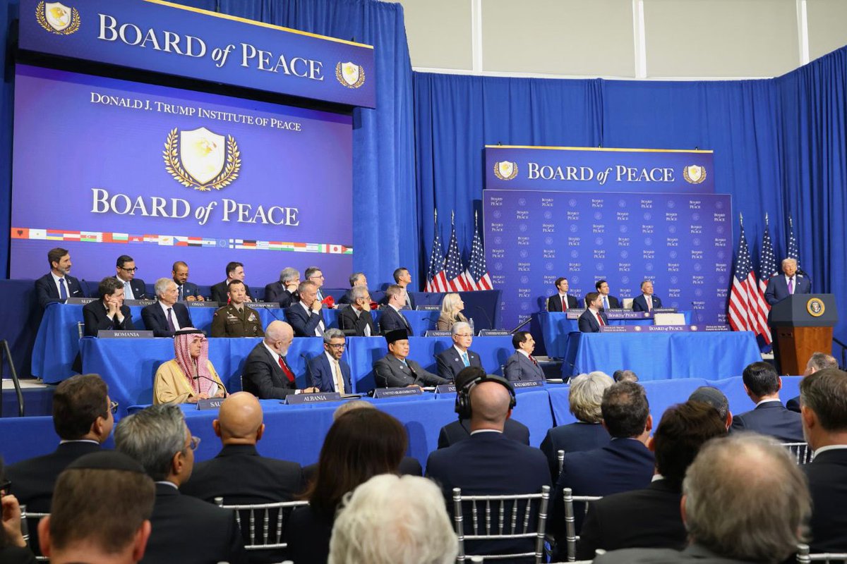 Ministerstvo zahraničních věcí tweet media