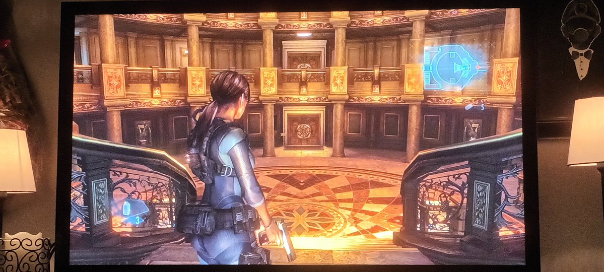 Really love the setting of this game so far. The game is low on horror, high on action but there's tons of atmosphere. 
#ResidentEvilRevelations