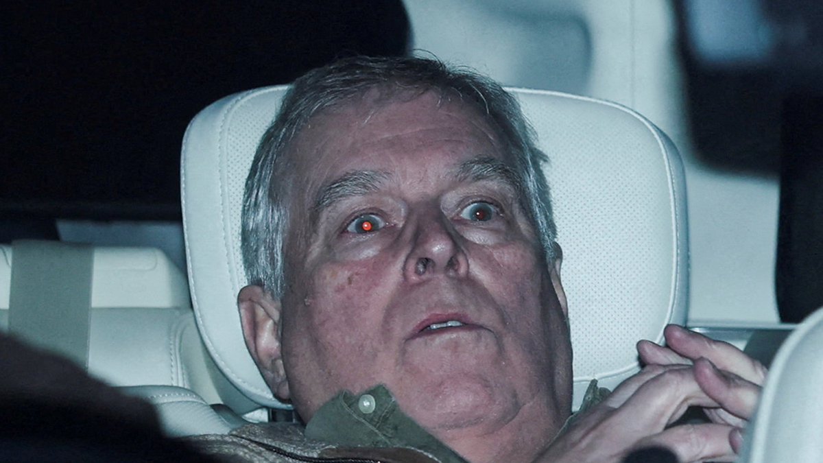 TMZ's tweet photo. BREAKING: 👀 Former Prince Andrew was spotted leaving a UK police station.

Take a look: https://t.co/4g1hbahaFs