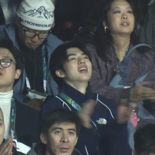 오늘도 열심히 응원하는 차주나 중계에 잡힘ㅋㅋㅋ