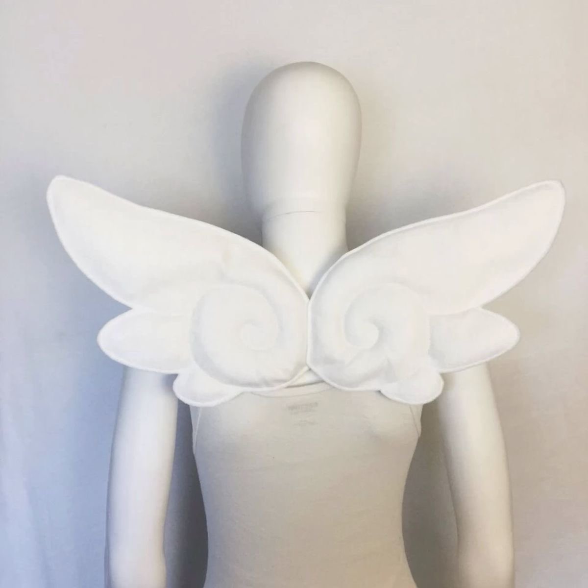 lapafaits's tweet photo. angel wings on everything #veryme 🪽 https://t.co/A5DICERRZf